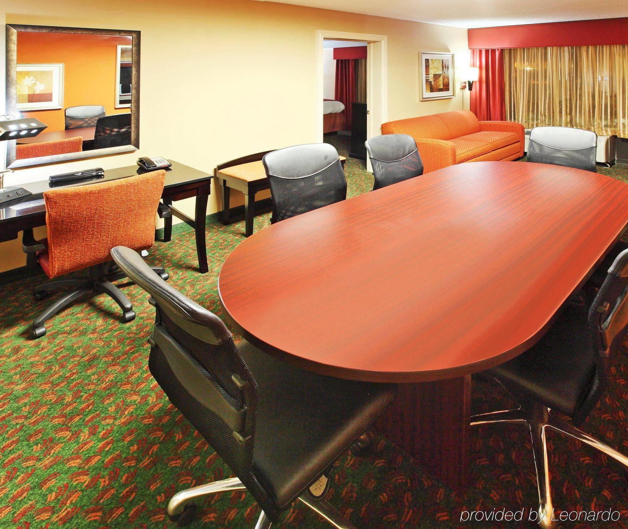 Holiday Inn Express Tyler South By Ihg Habitación foto